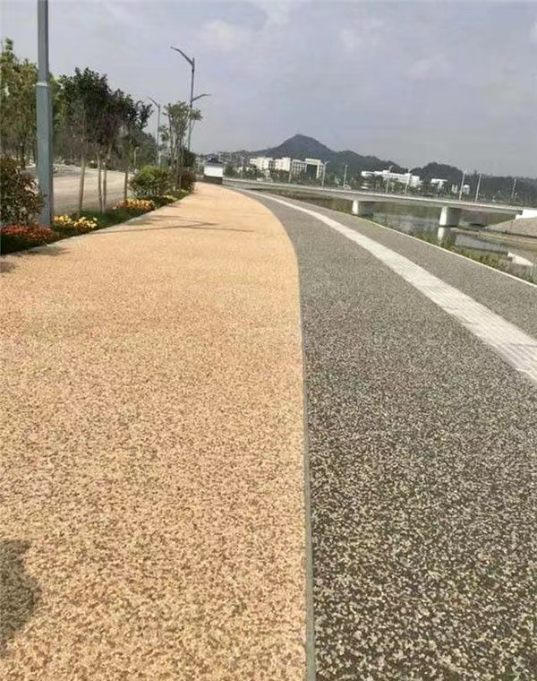 露骨料透水混凝土怎么施工？